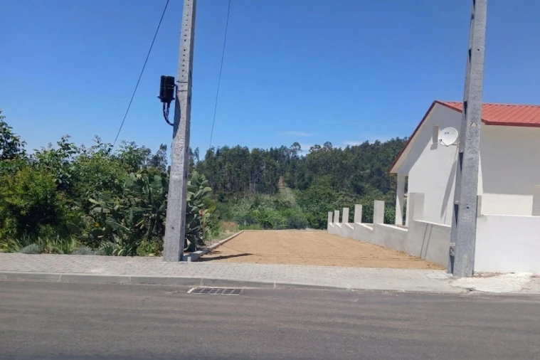 Terreno para Venda em Leiria, Pousos, Barreira e Cortes Foto 2