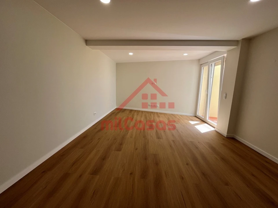 Apartamento T2 para Venda em Ericeira Foto 20