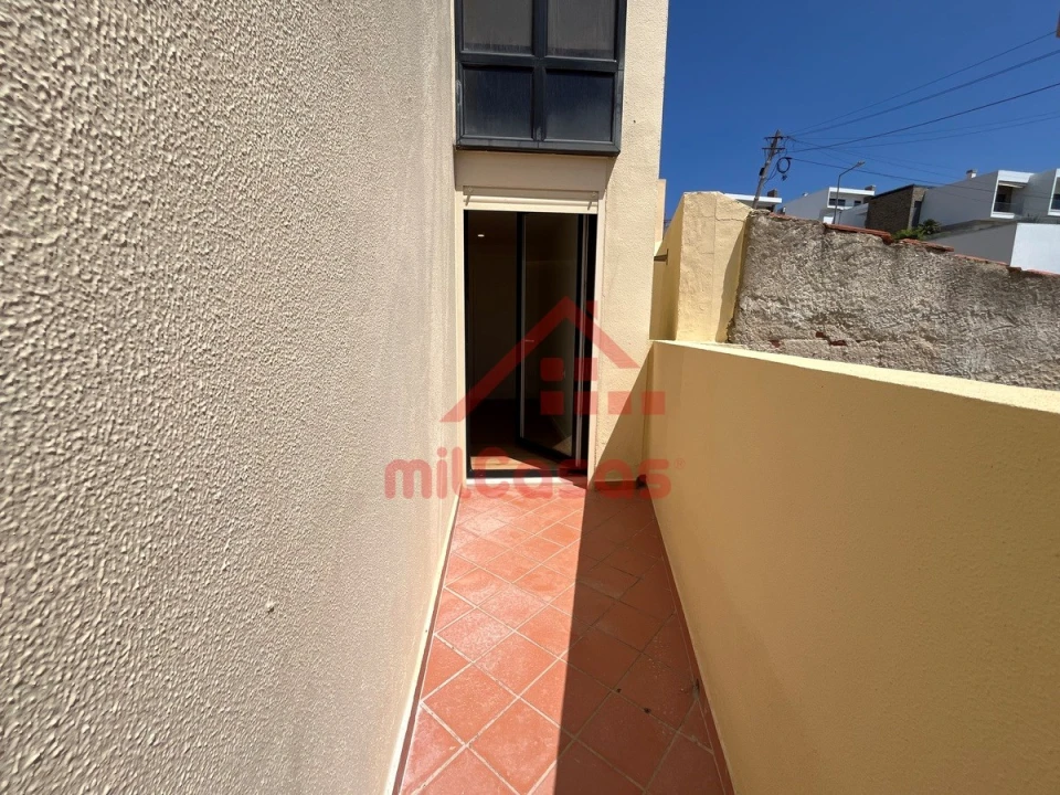 Apartamento T2 para Venda em Ericeira Foto 31