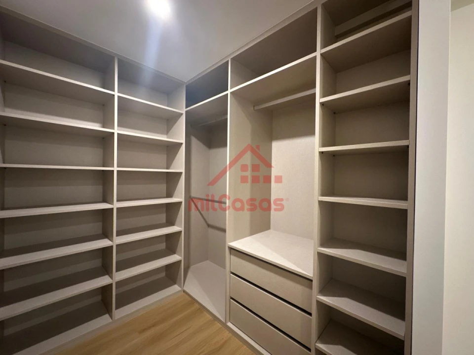 Apartamento T2 para Venda em Ericeira Foto 37