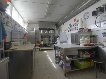 Loja para Venda em Caldas da Rainha - Santo Onofre e Serra do Bouro