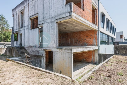 Moradia T4 para Venda em Ramalde