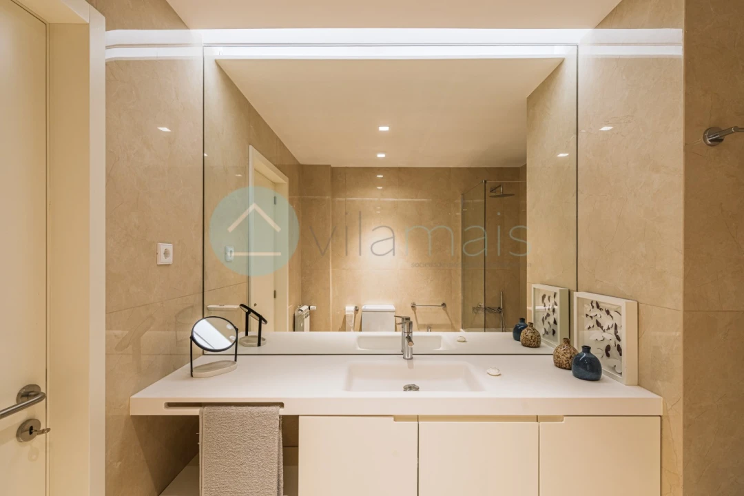 Apartamento T3 para Venda em Vila Nova da Telha Foto 22