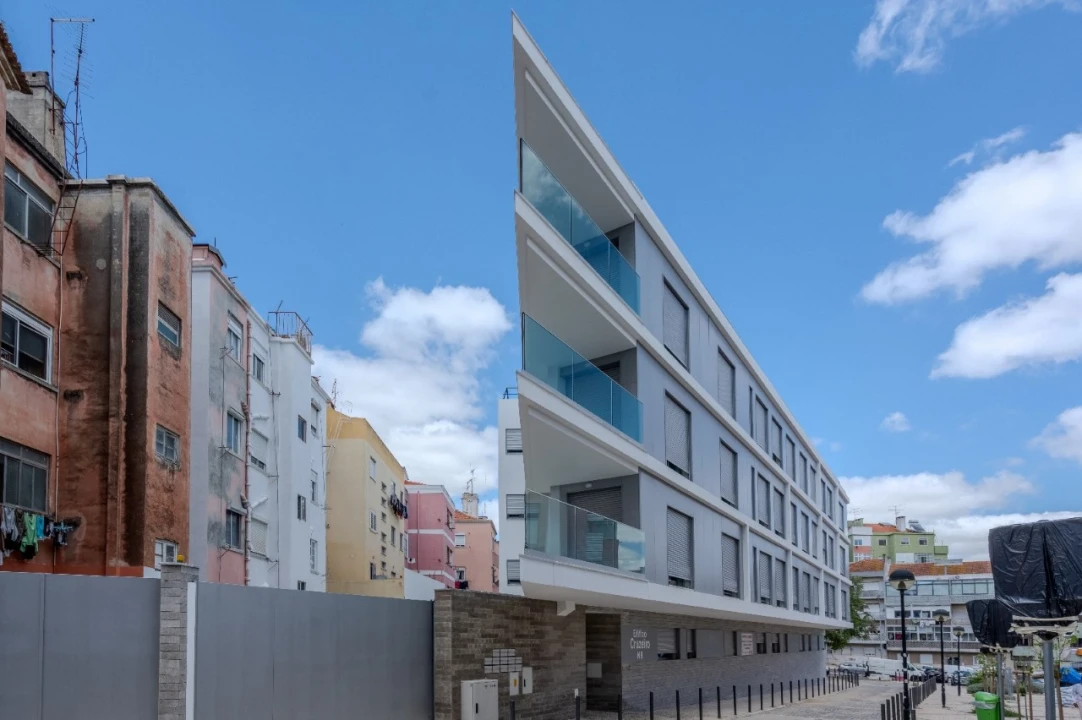 Apartamento T3 para Venda em Mina de Água Foto 13