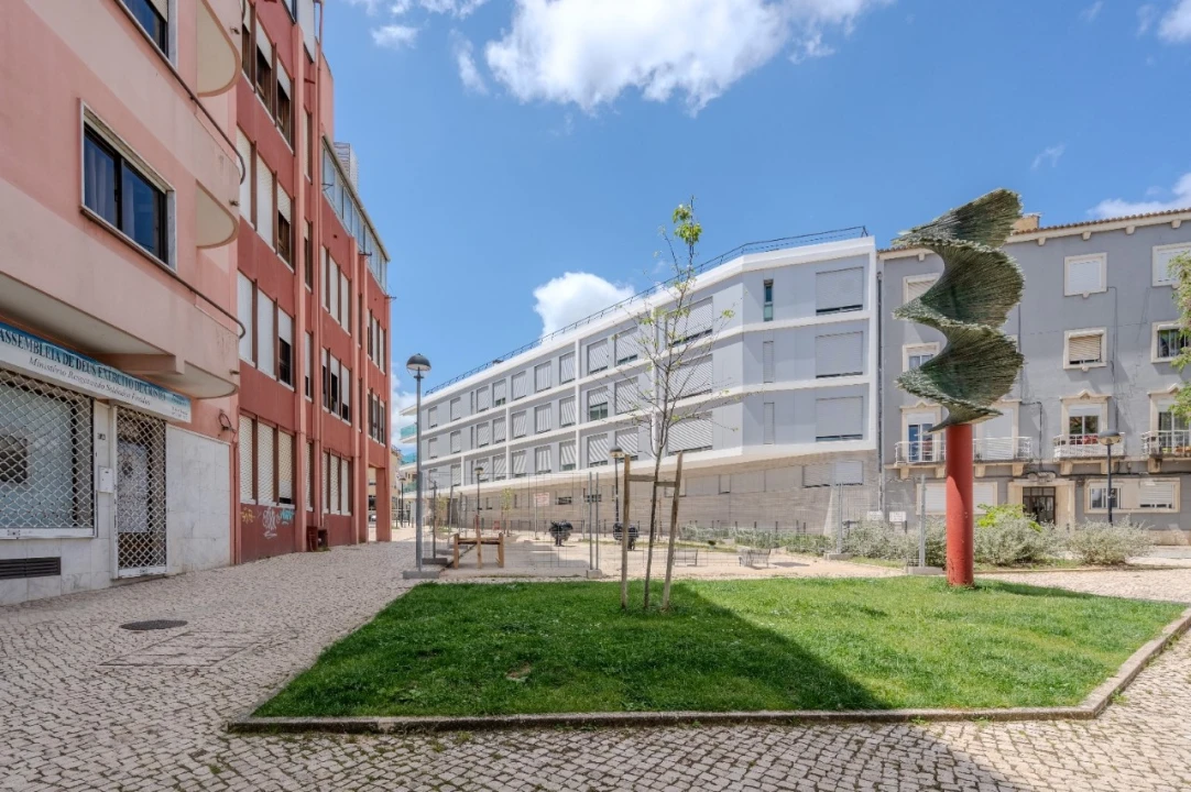 Apartamento T3 para Venda em Mina de Água Foto 15