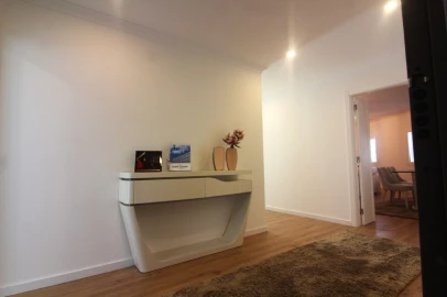 Apartamento T3 para Venda em Mina de Água
