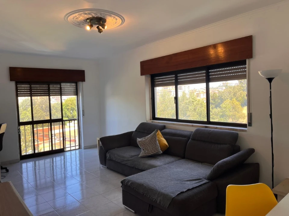 Apartamento T2 para Venda em Cacém e São Marcos Foto 2