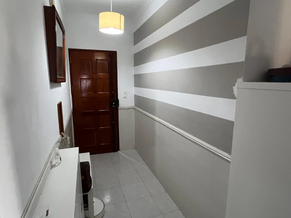 Apartamento T2 para Venda em Cacém e São Marcos Foto 15