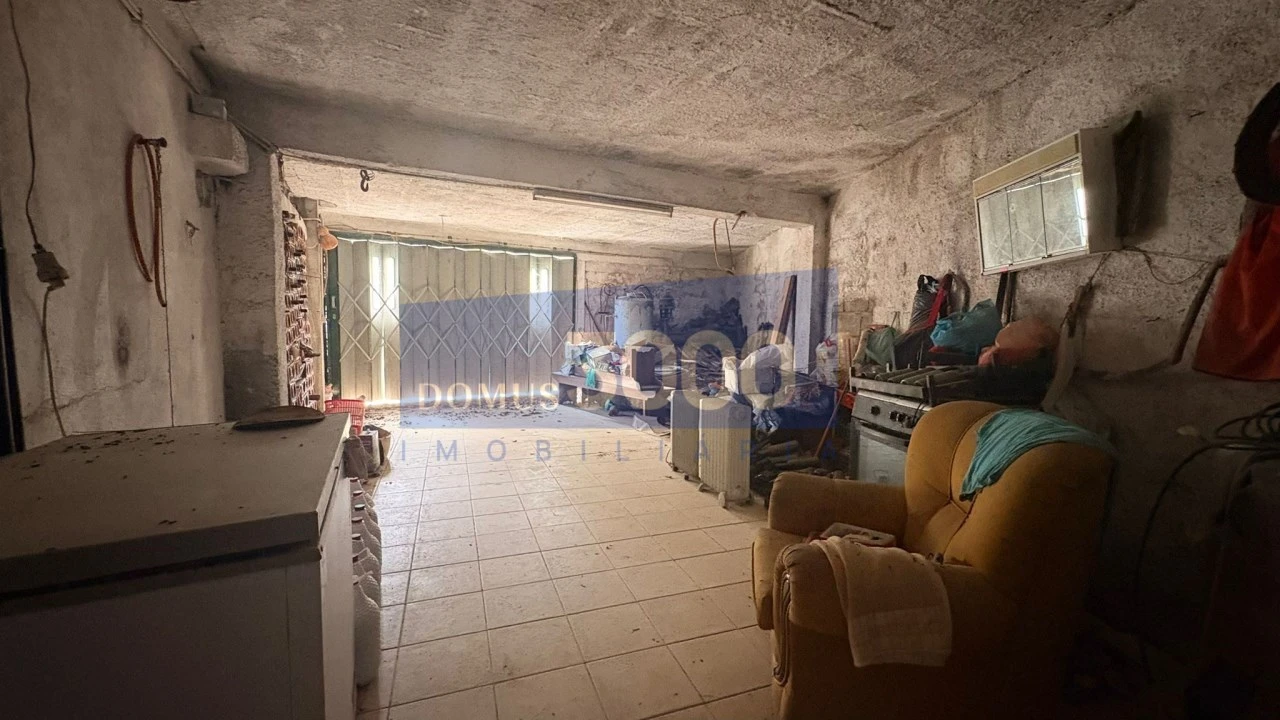 Moradia T3 para Venda em Andrães Foto 18