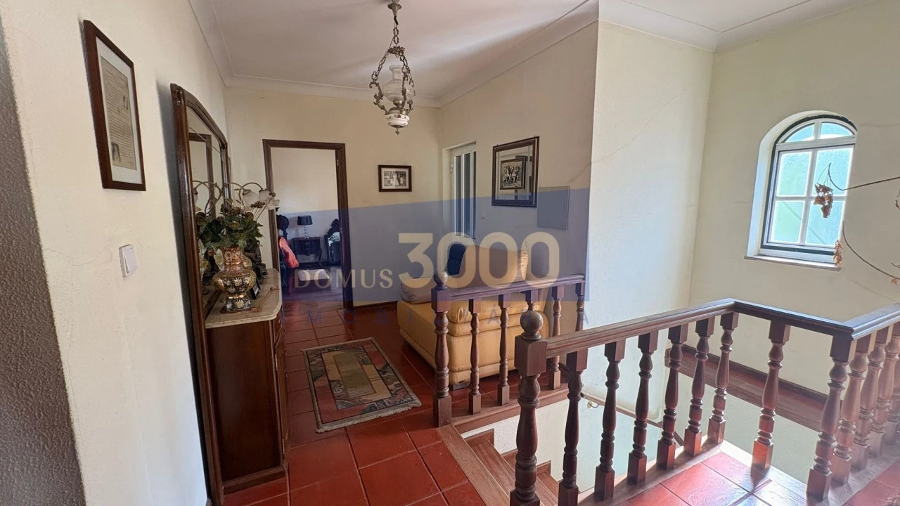 Moradia T3 para Venda em Andrães Foto 22