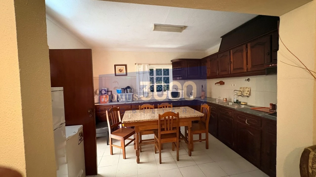 Moradia T3 para Venda em Andrães Foto 24