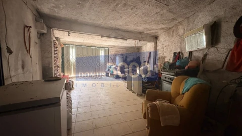 Moradia T3 para Venda em Andrães