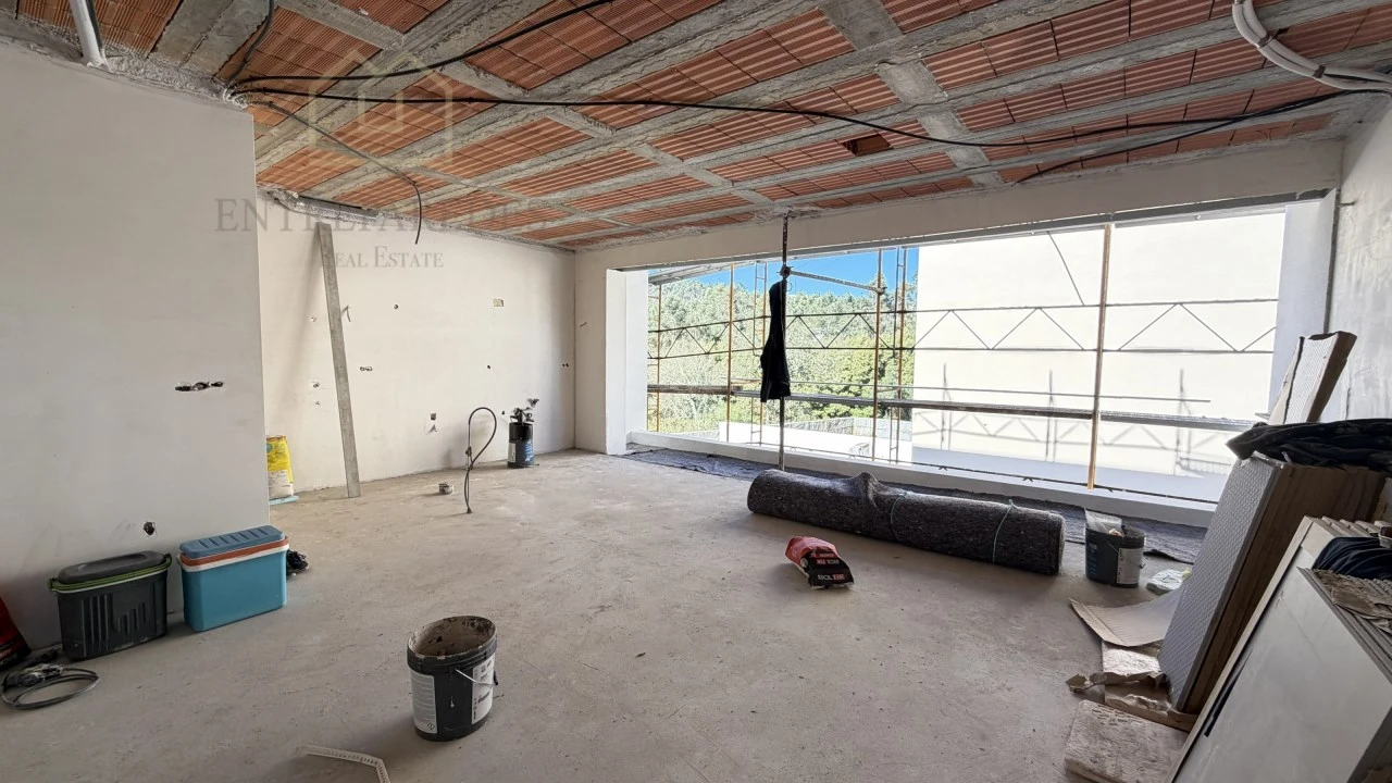 Moradia T3 para Venda em Fânzeres e São Pedro da Cova Foto 40