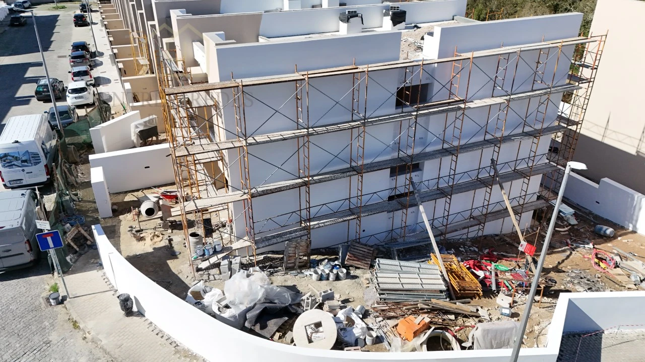 Moradia T3 para Venda em Fânzeres e São Pedro da Cova Foto 37