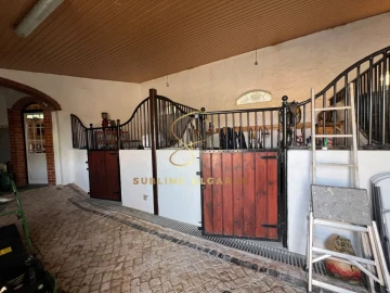 Moradia T5 para Venda em Carvalhal