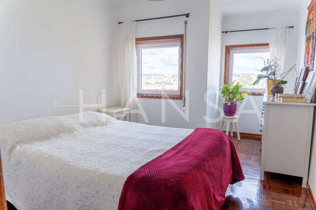 Apartamento T2 para Arrendamento em Carcavelos e Parede Foto 6