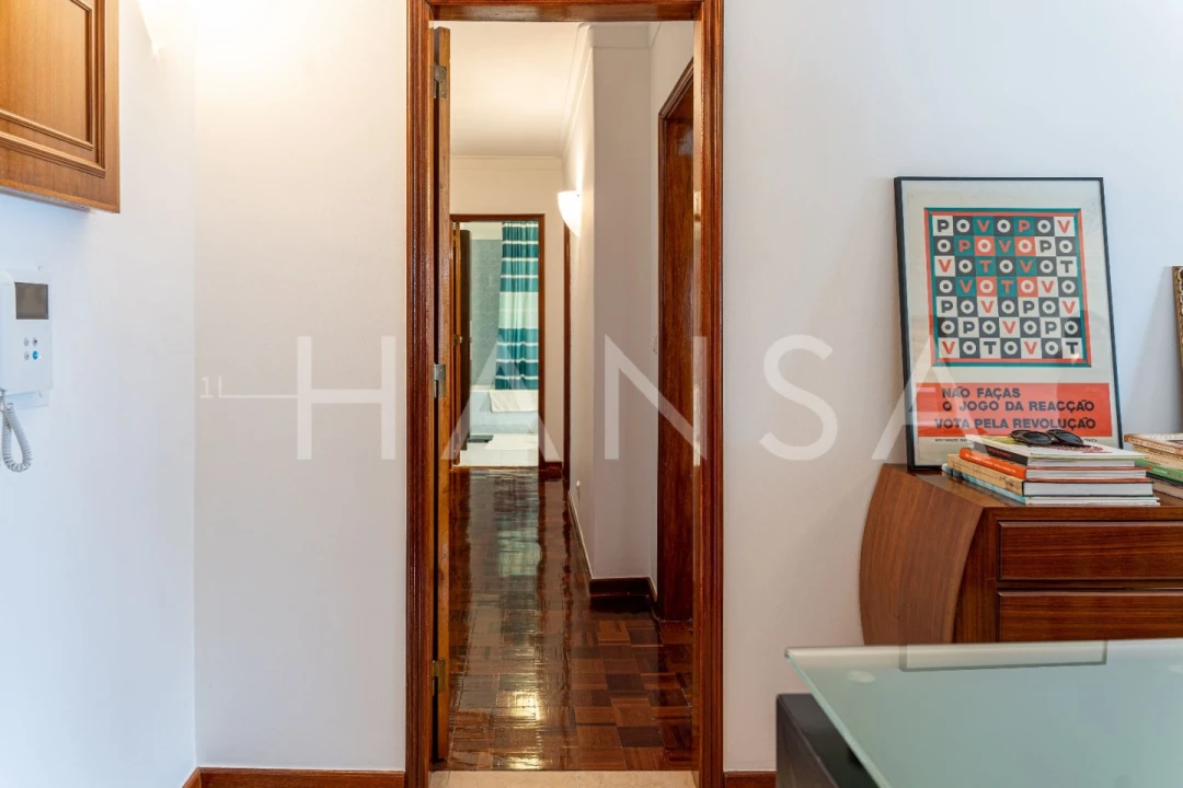 Apartamento T2 para Arrendamento em Carcavelos e Parede Foto 9