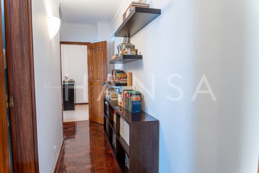 Apartamento T2 para Arrendamento em Carcavelos e Parede Foto 11