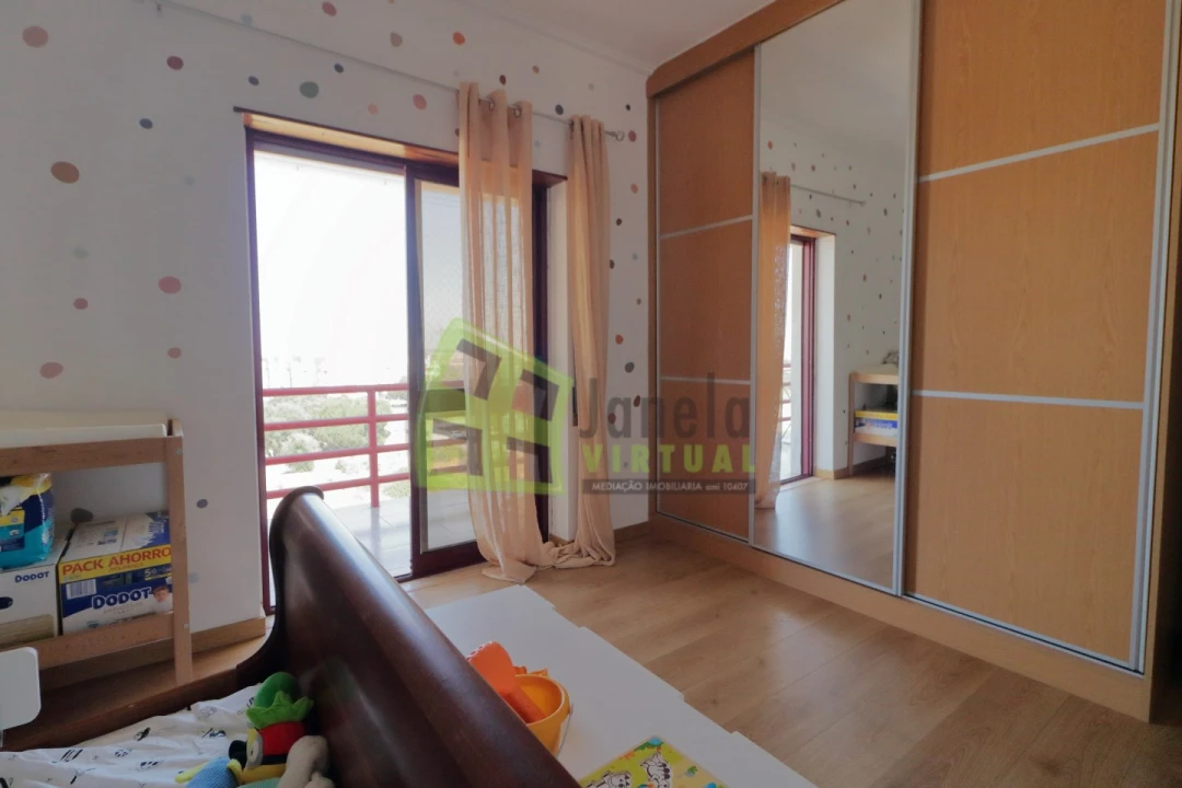 Apartamento T2 para Venda em Santo Antonio da Charneca Foto 11