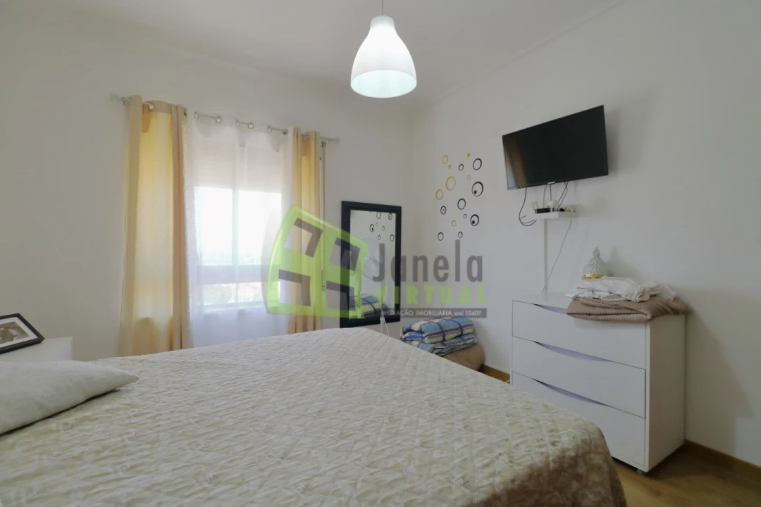 Apartamento T2 para Venda em Santo Antonio da Charneca Foto 18