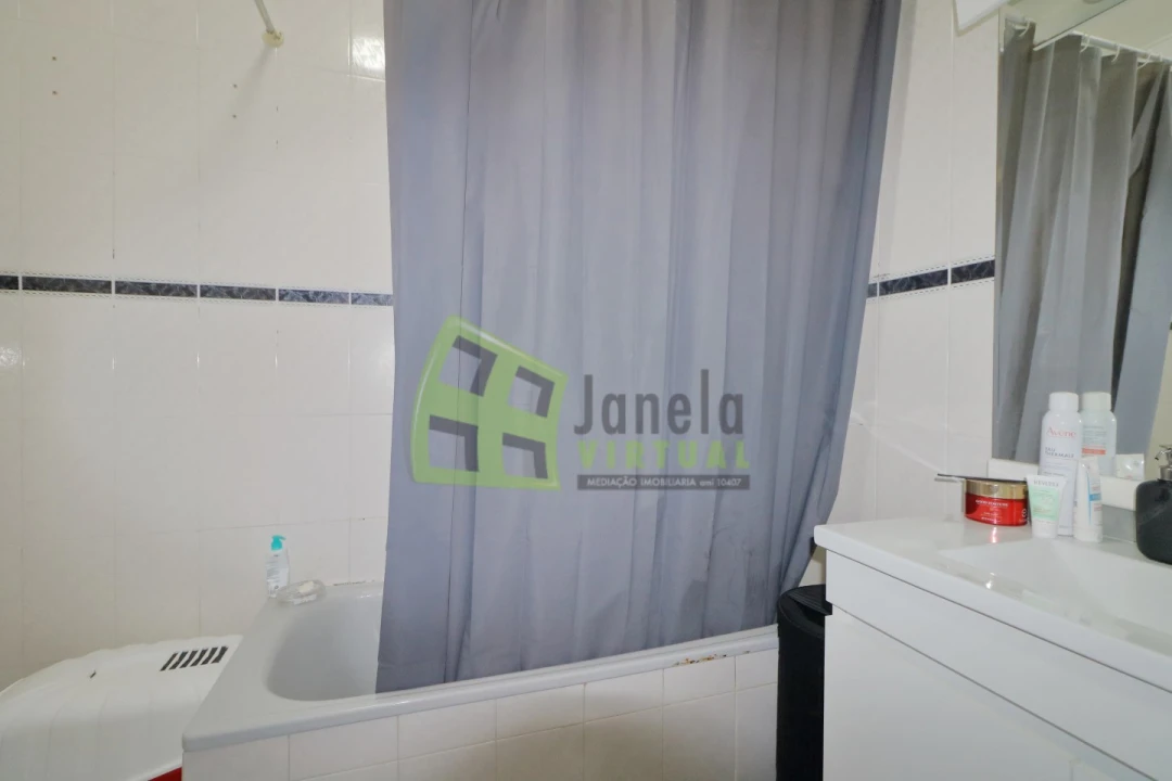 Apartamento T2 para Venda em Santo Antonio da Charneca Foto 21