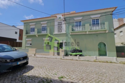 Prédio para Venda em Costa da Caparica