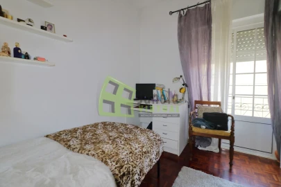 Prédio para Venda em Costa da Caparica