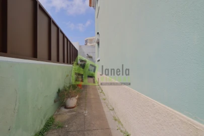 Prédio para Venda em Costa da Caparica