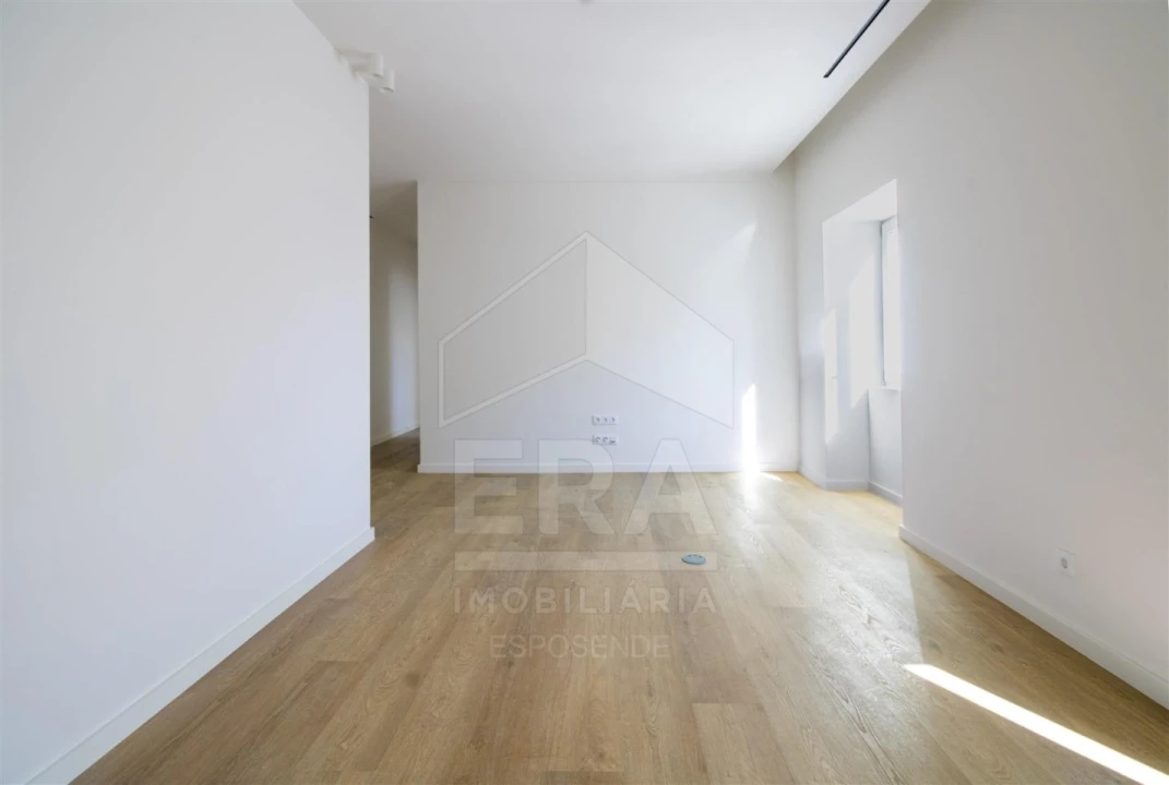 Apartamento T2 para Venda em Santa Maria Maior e Monserrate e Meadela Foto 3