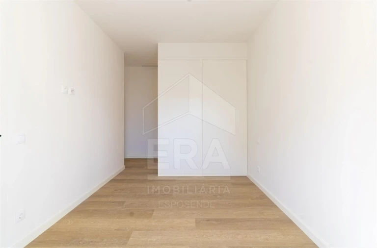 Apartamento T2 para Venda em Santa Maria Maior e Monserrate e Meadela Foto 13