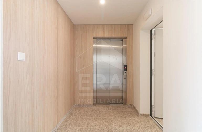 Apartamento T2 para Venda em Santa Maria Maior e Monserrate e Meadela Foto 16