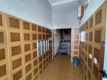 Apartamento T3 para Venda em Baixa da Banheira e Vale da Amoreira