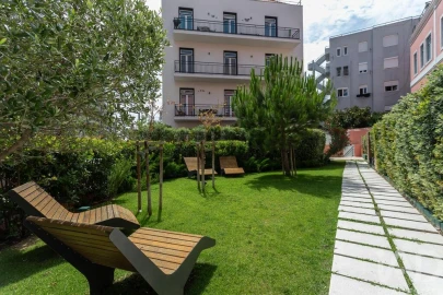 Apartamento T2 para Venda em Campolide