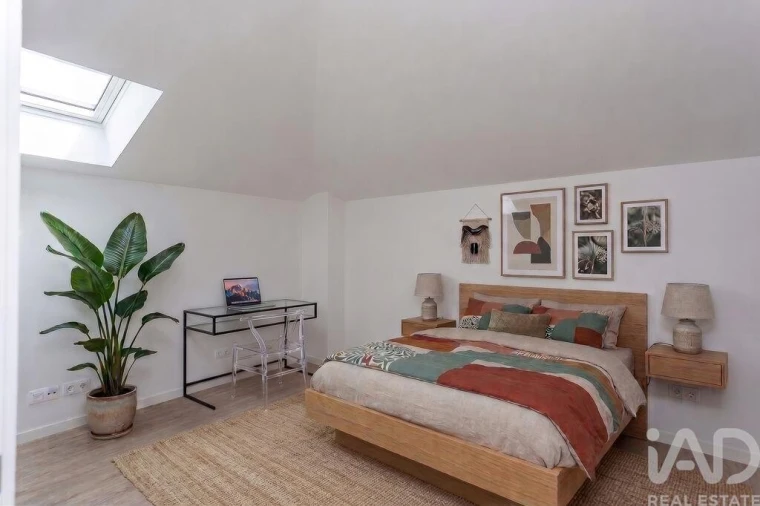 Apartamento T2 para Venda em Campolide Foto 4