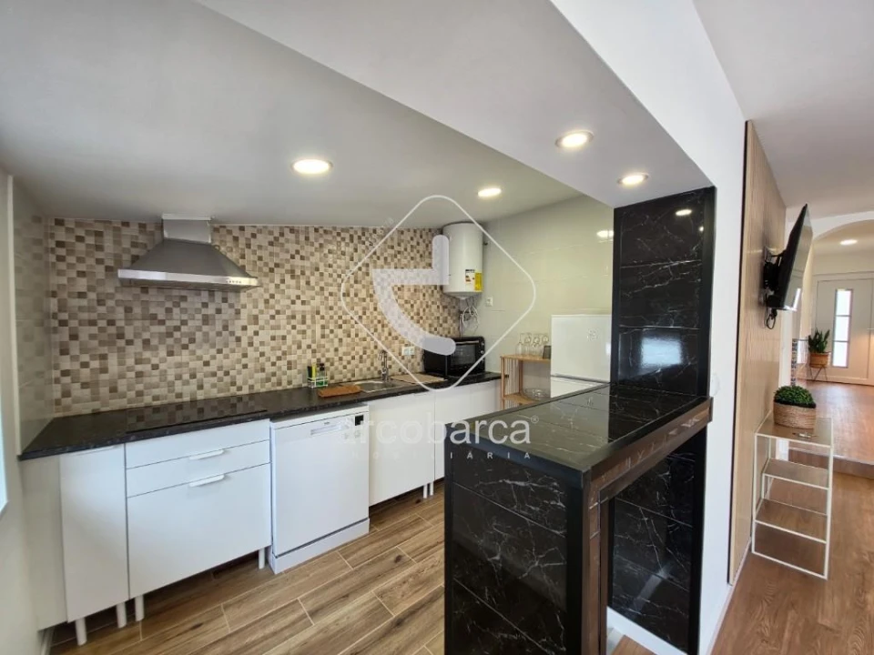 Moradia T2 para Venda em Areosa Foto 10