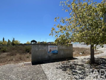 Terreno para Venda em Alhos Vedros