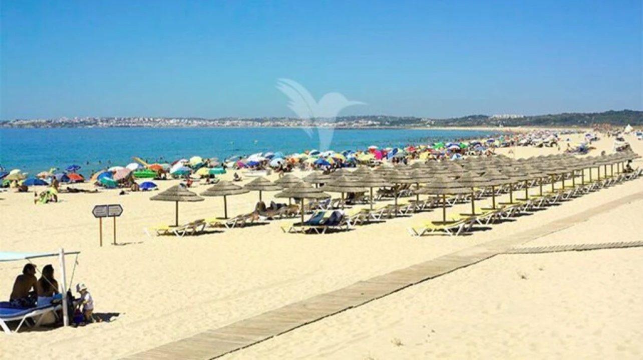 Moradia T4 para Venda em Alvor Foto 4