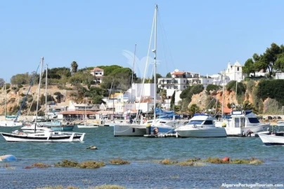Moradia T4 para Venda em Alvor