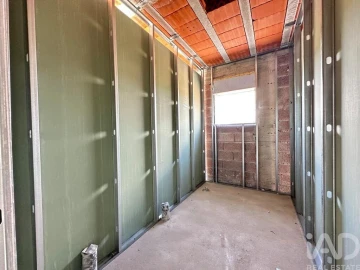 Moradia T3 para Venda em Perelhal