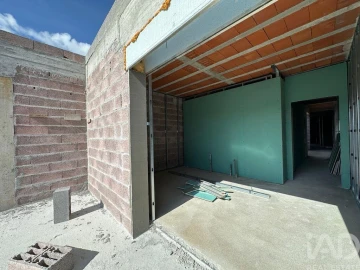 Moradia T3 para Venda em Perelhal
