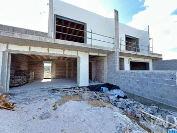 Moradia T3 para Venda em Perelhal