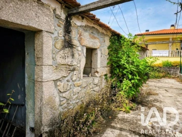 Moradia para Venda em Mazarefes e Vila Fria