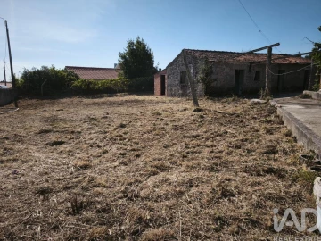 Moradia para Venda em Mazarefes e Vila Fria