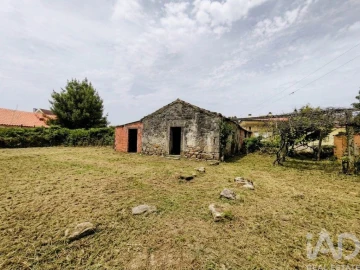 Moradia para Venda em Mazarefes e Vila Fria