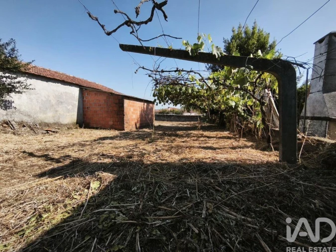 Moradia para Venda em Mazarefes e Vila Fria Foto 18