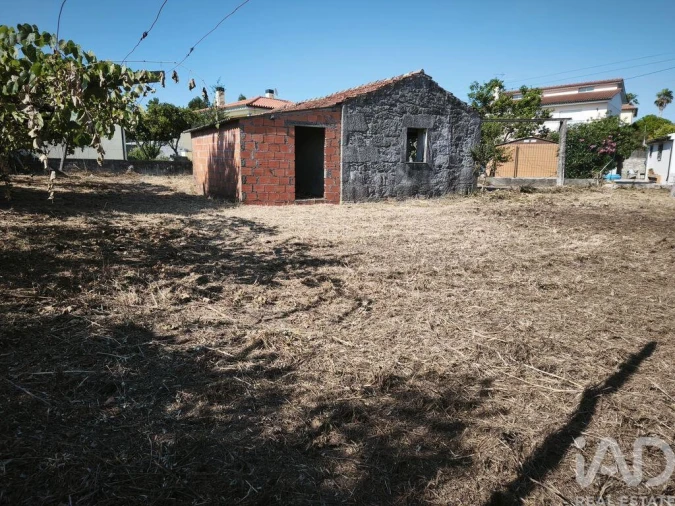 Moradia para Venda em Mazarefes e Vila Fria Foto 25