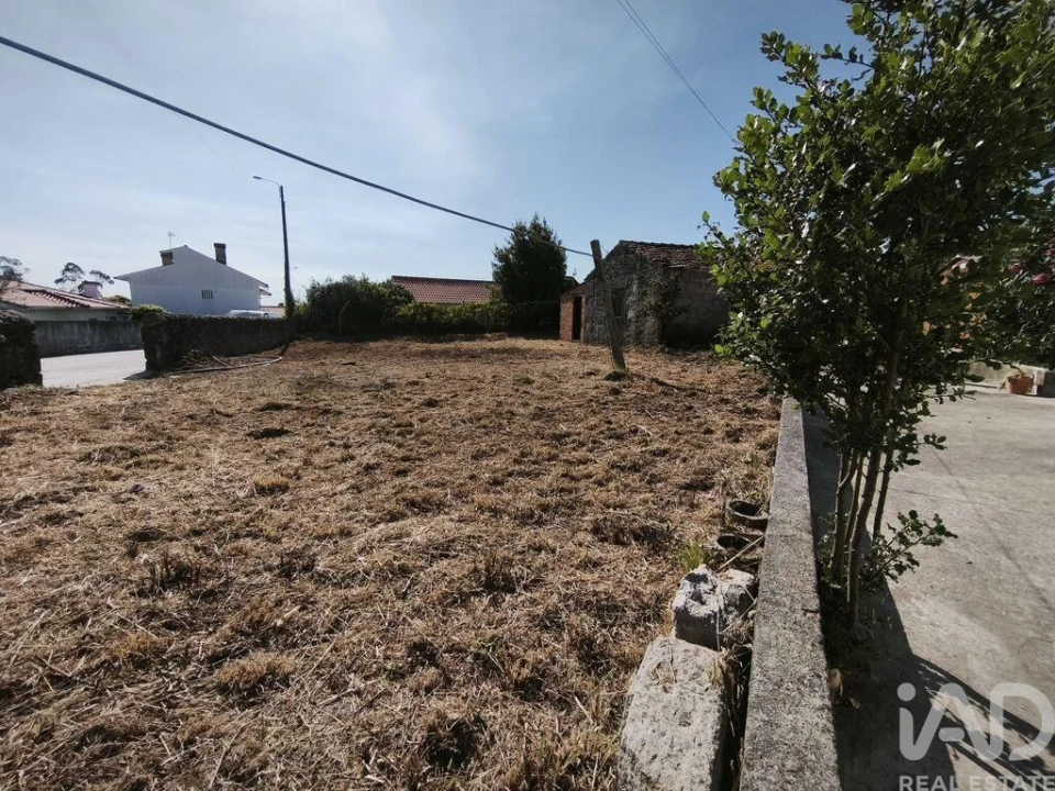 Moradia para Venda em Mazarefes e Vila Fria Foto 15