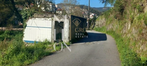 Terreno para Venda em Fânzeres e São Pedro da Cova