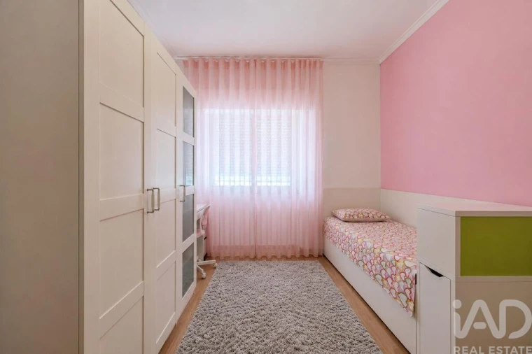 Apartamento T3 para Venda em Póvoa de Santo Adrião e Olival Basto Foto 14