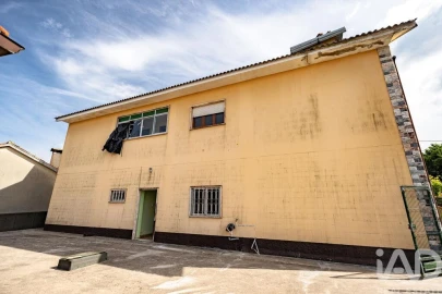 Moradia T8 para Venda em Maçãs de D. Maria